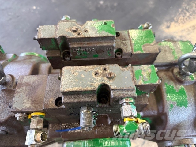 Liebherr R 944 B USED HYDRAULIC PUMP LPVD 140 Hydraulik