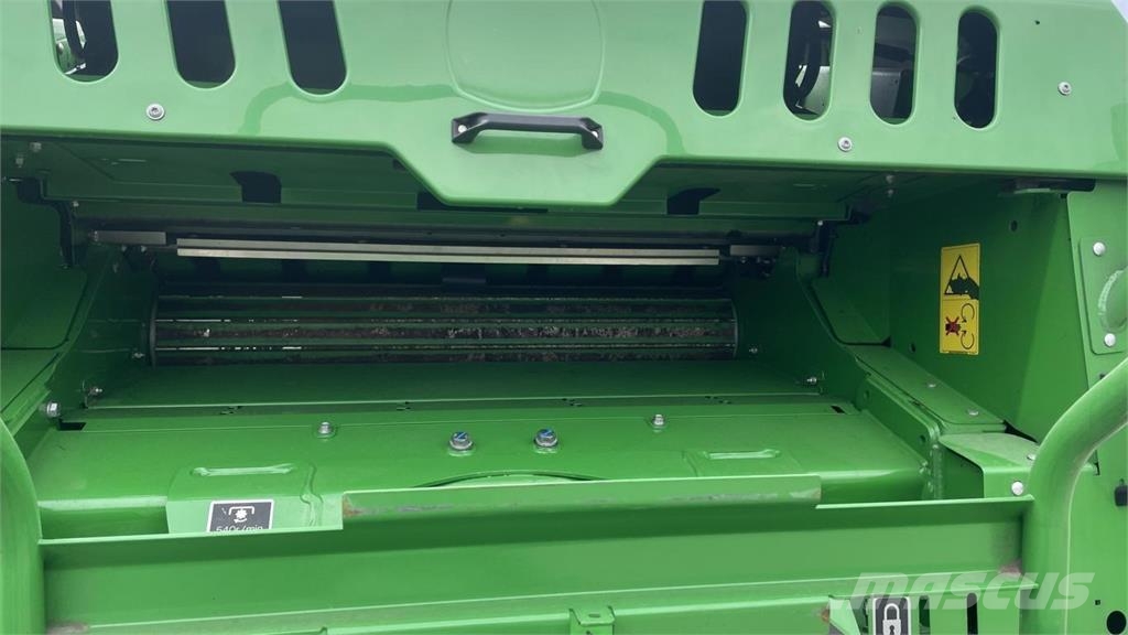 John Deere RUNDBALLENPRESSE F441R Masina de balotat cilindric