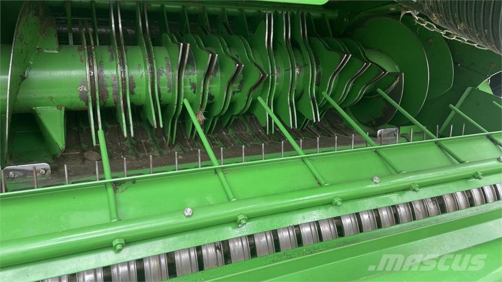 John Deere RUNDBALLENPRESSE F441R Masina de balotat cilindric