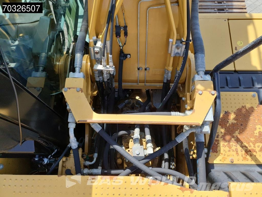 CAT 320 07B Escavatori cingolati
