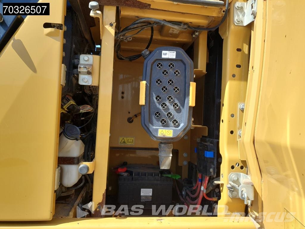 CAT 320 07B Escavatori cingolati