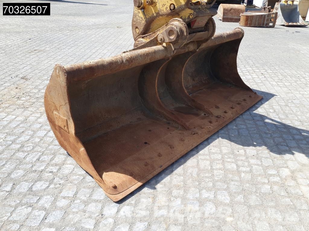 CAT 320 07B Escavatori cingolati