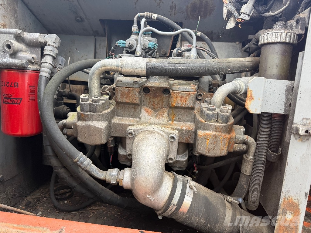 Hitachi ZX 200 LC Excavadoras sobre orugas