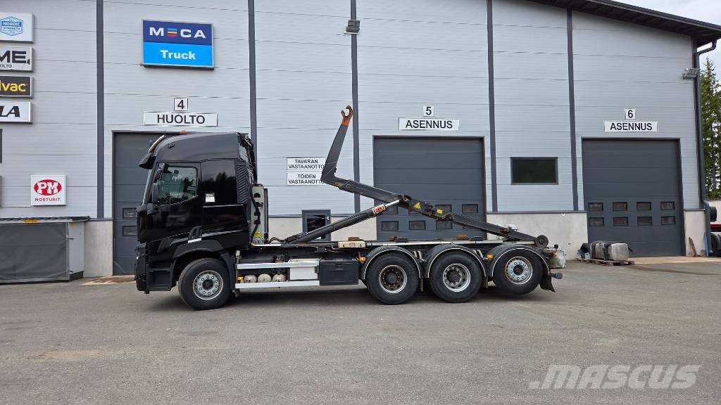 Volvo Renu C530 8x4 Koukkulava kuorma-autot