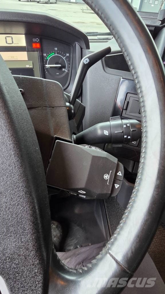 Volvo Renu C530 8x4 Koukkulava kuorma-autot