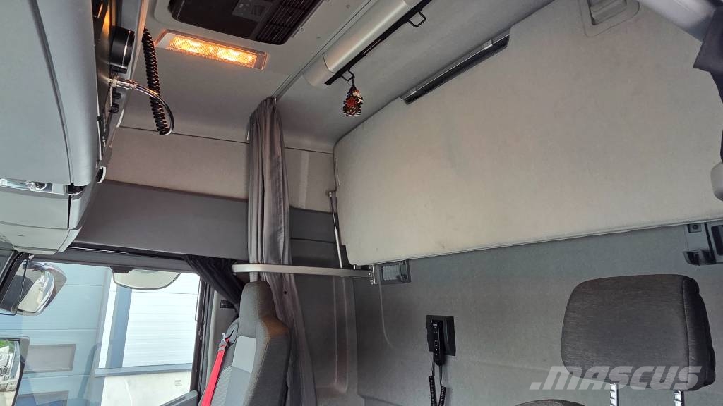 Volvo Renu C530 8x4 Koukkulava kuorma-autot