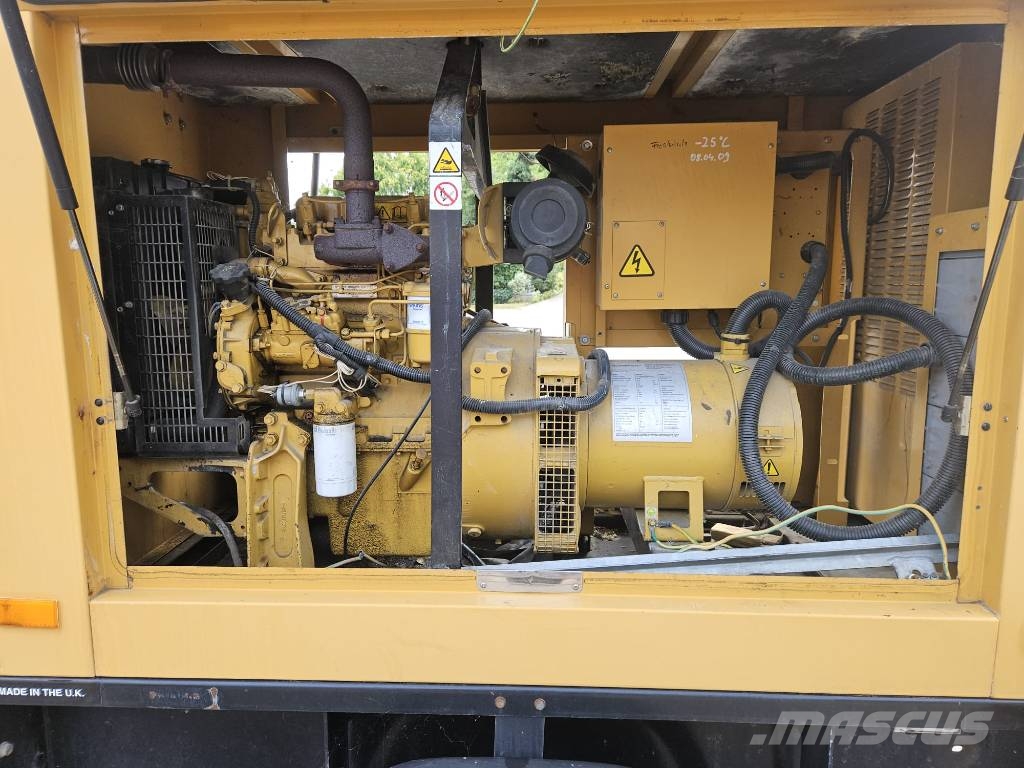 Caterpillar Olympian GEP30 Generatori diesel