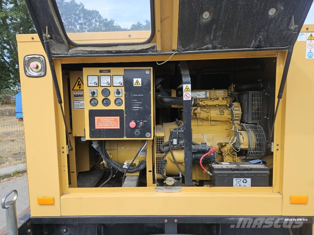 Caterpillar Olympian GEP30 Generatori diesel