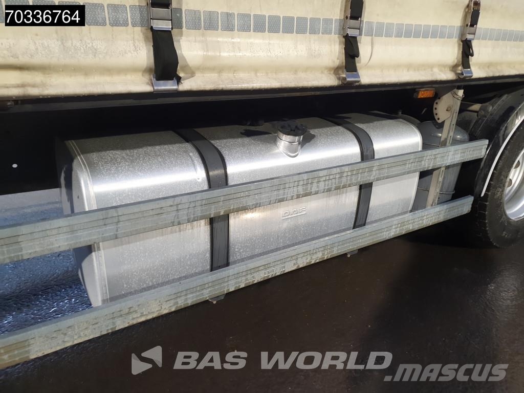 DAF CF 370 CF 4X2 20.5tonner curtainsider sliding roof Schuifzeilopbouw