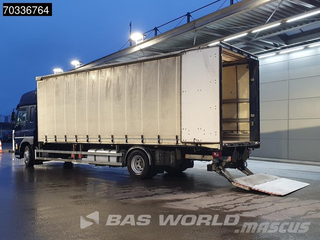 DAF CF 370 CF 4X2 20.5tonner curtainsider sliding roof Schuifzeilopbouw