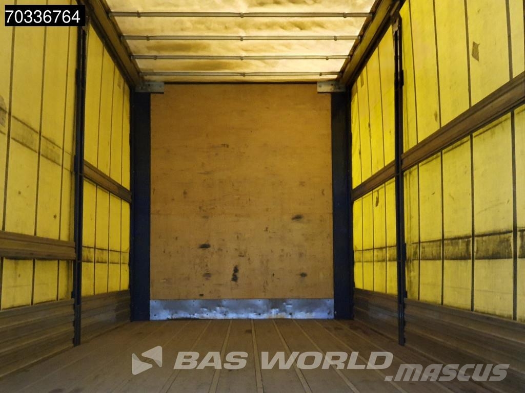 DAF CF 370 CF 4X2 20.5tonner curtainsider sliding roof Schuifzeilopbouw