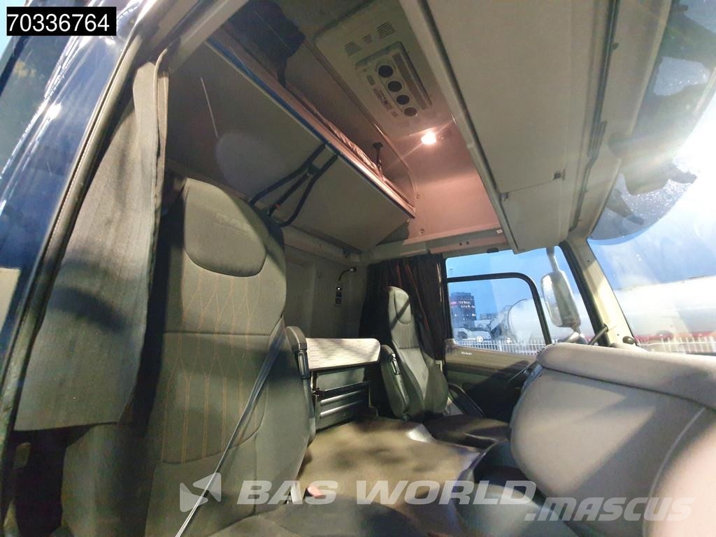 DAF CF 370 CF 4X2 20.5tonner curtainsider sliding roof Schuifzeilopbouw