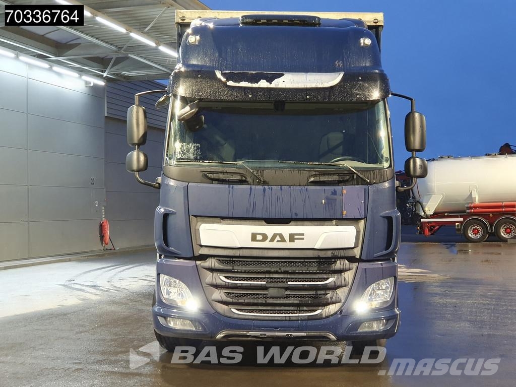 DAF CF 370 CF 4X2 20.5tonner curtainsider sliding roof Schuifzeilopbouw