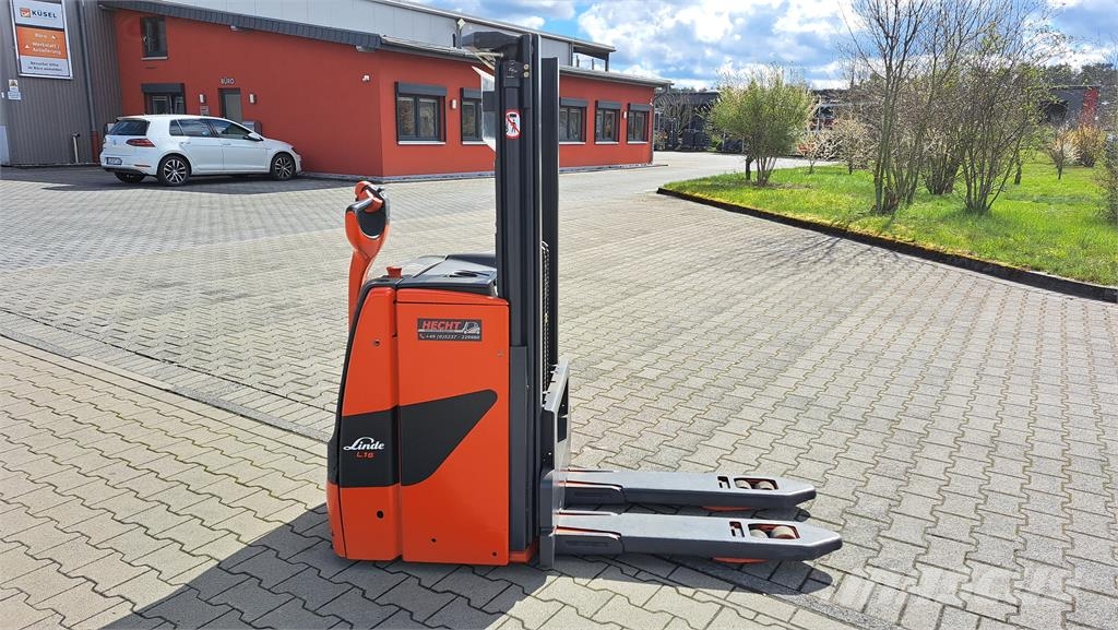 Linde L16i Самохідні електроштабелери