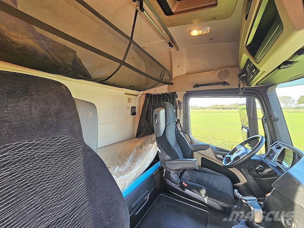Mercedes-Benz ACTROS 1843 Sadulveokid