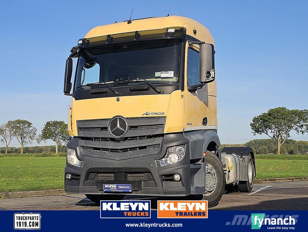 Mercedes-Benz ACTROS 1843 Sadulveokid