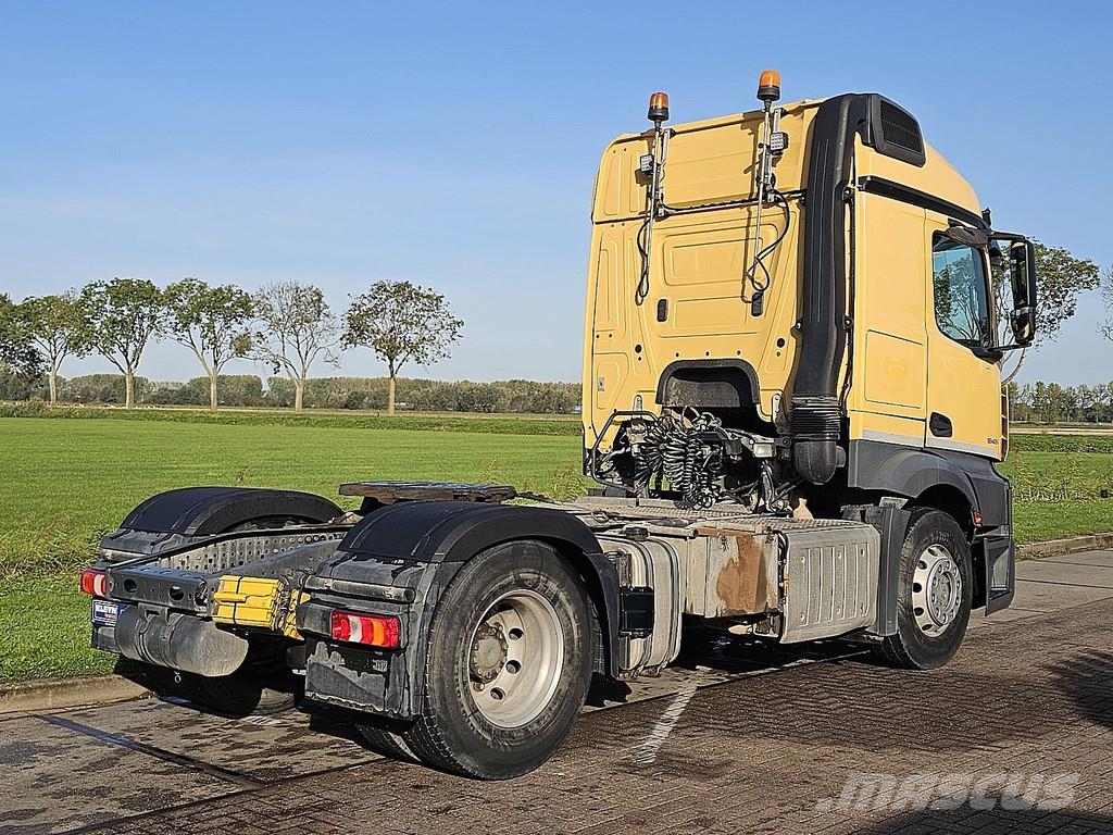Mercedes-Benz ACTROS 1843 Sadulveokid