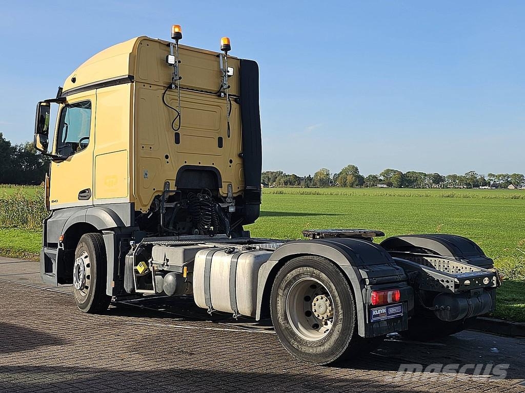 Mercedes-Benz ACTROS 1843 Sadulveokid