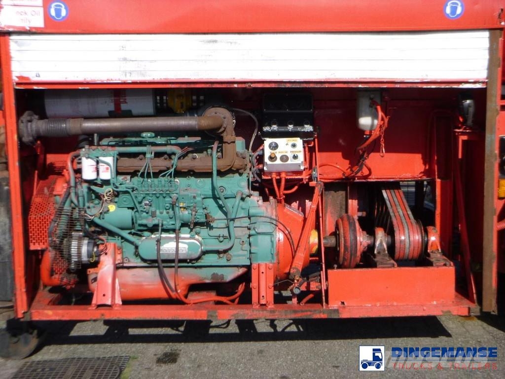 AHP Vacuum tank steel (tipping) 29 m3 / 1 comp Напівпричепи-автоцистерни