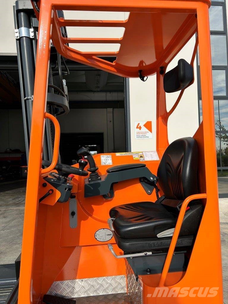 Combilift MR4 Nelitietrukit