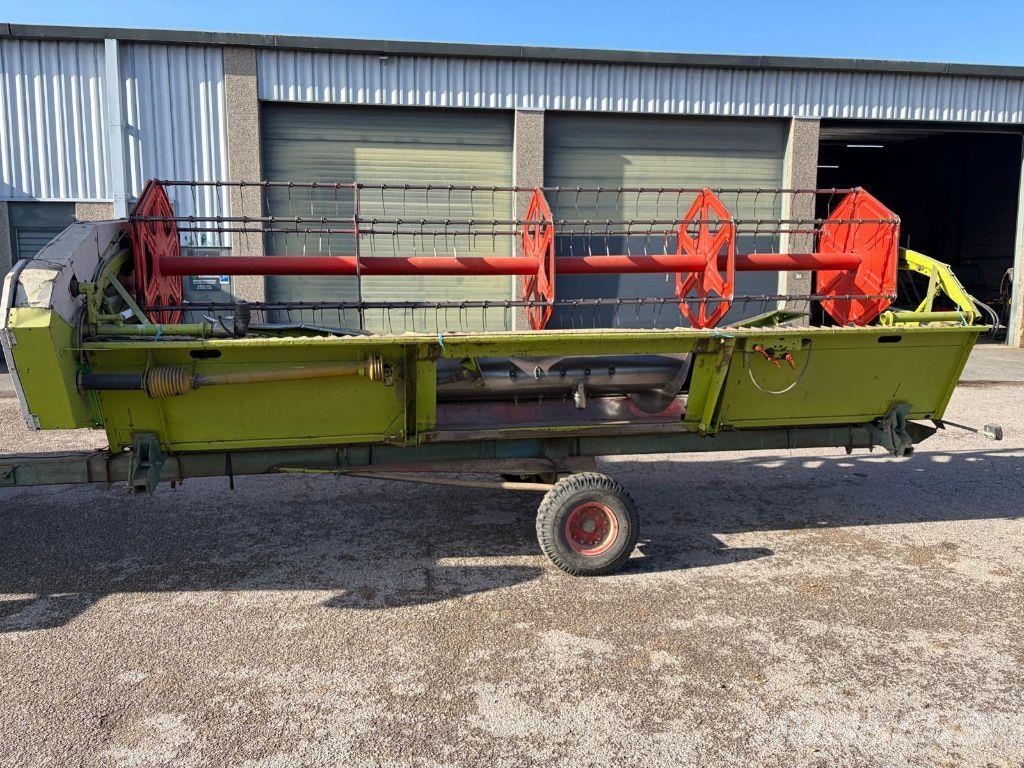 CLAAS Dominator 108 Classic 联合收割机