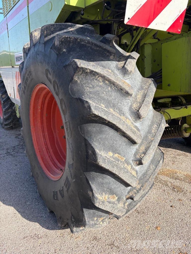CLAAS Dominator 108 Classic 联合收割机