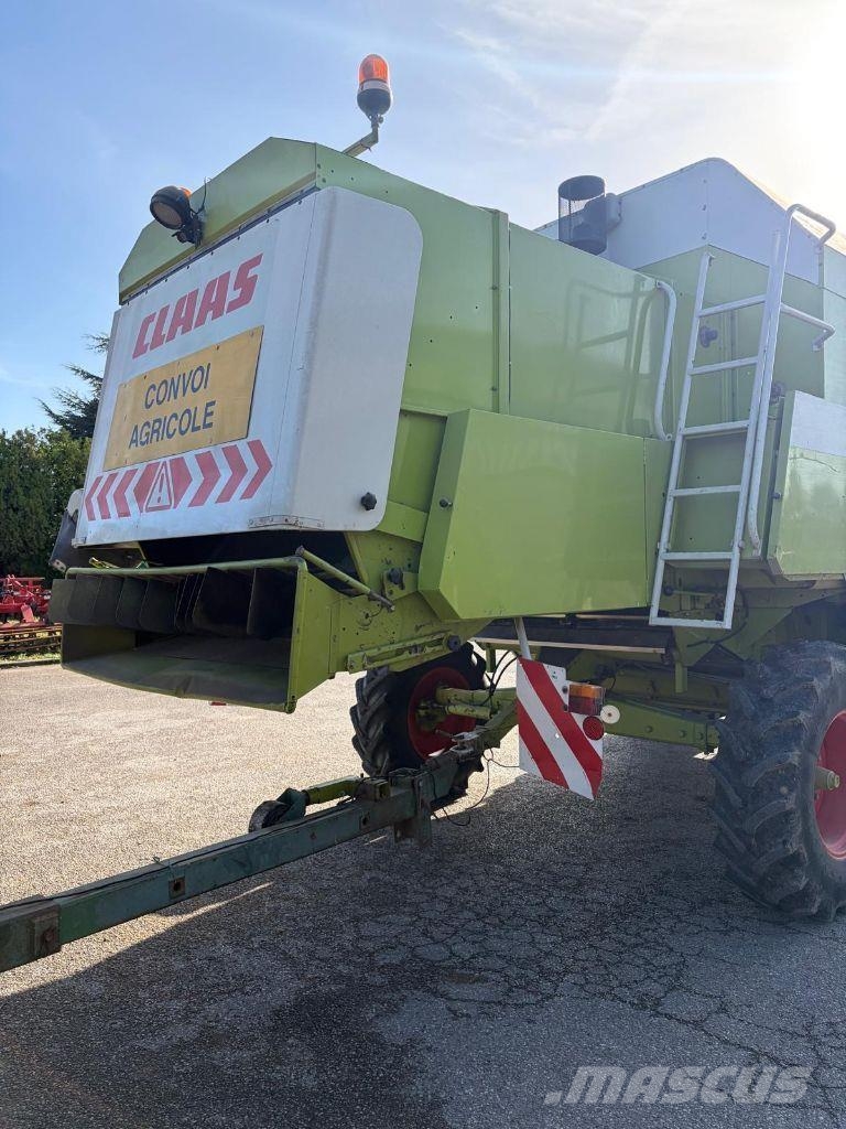 CLAAS Dominator 108 Classic 联合收割机