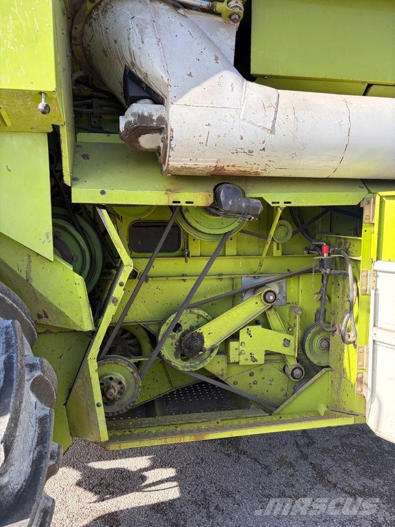 CLAAS Dominator 108 Classic 联合收割机