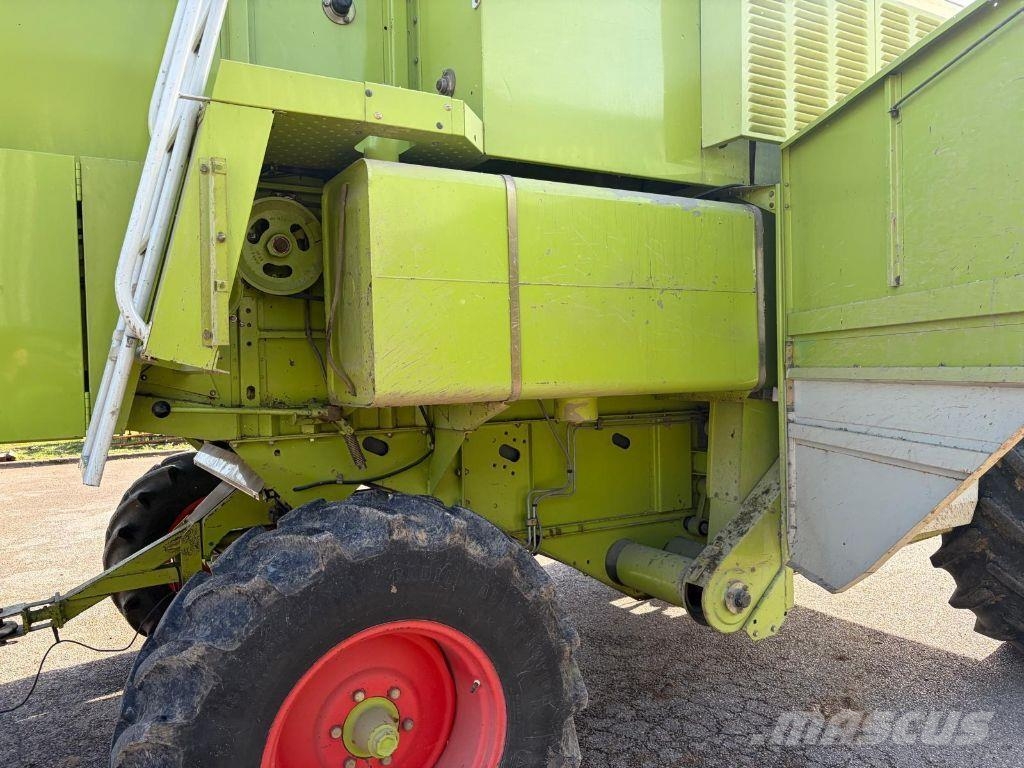 CLAAS Dominator 108 Classic 联合收割机