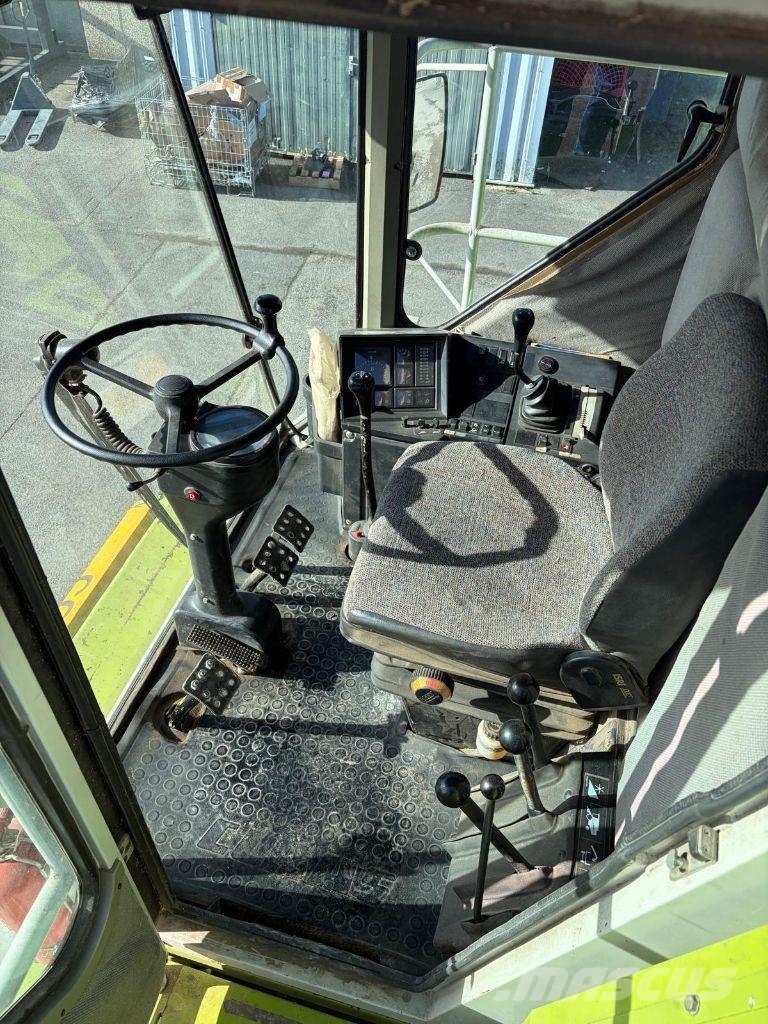 CLAAS Dominator 108 Classic 联合收割机