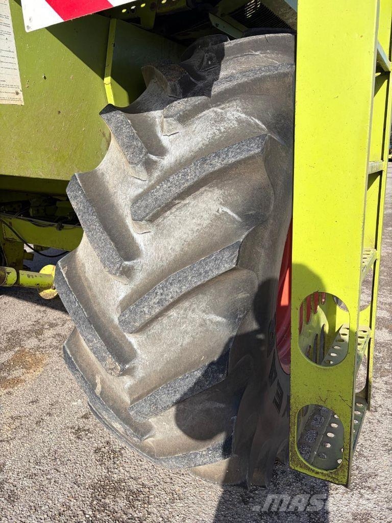 CLAAS Dominator 108 Classic 联合收割机