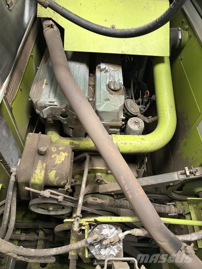 CLAAS Dominator 108 Classic Leikkuupuimurit