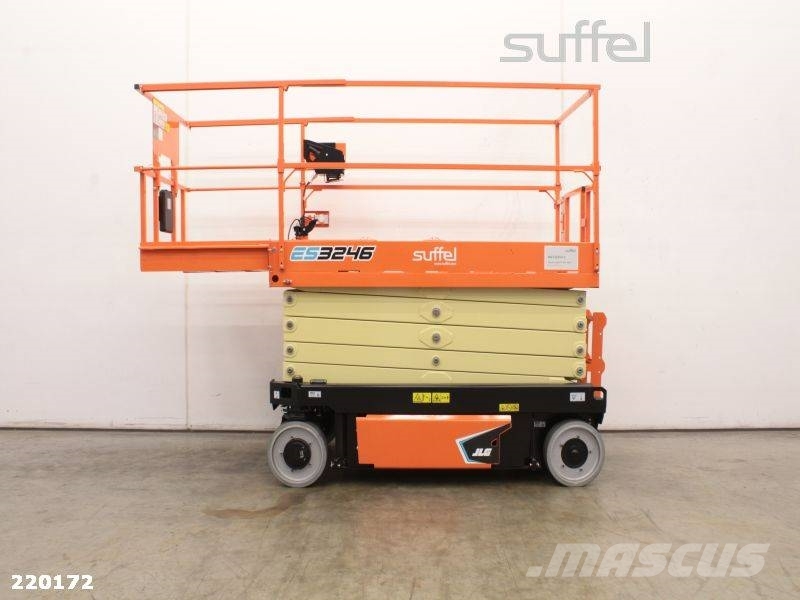 JLG 3246 ES 剪叉式升降机