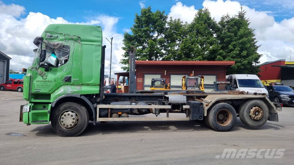 Renault Midlum 6X2 Camiones con caja de remolque