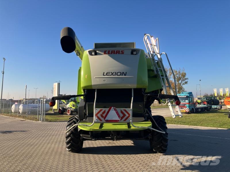 CLAAS LEXION 600 Mietitrebbiatrici