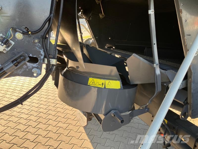 CLAAS LEXION 600 Mietitrebbiatrici