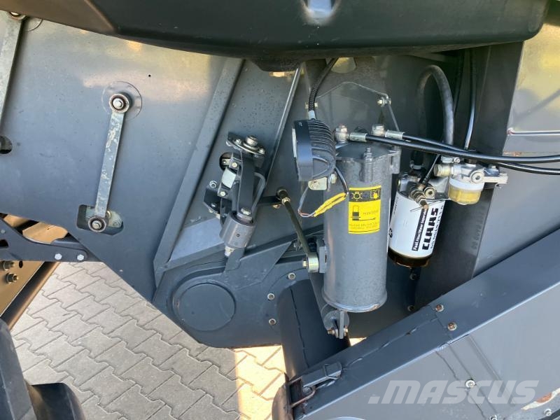 CLAAS LEXION 600 Mietitrebbiatrici