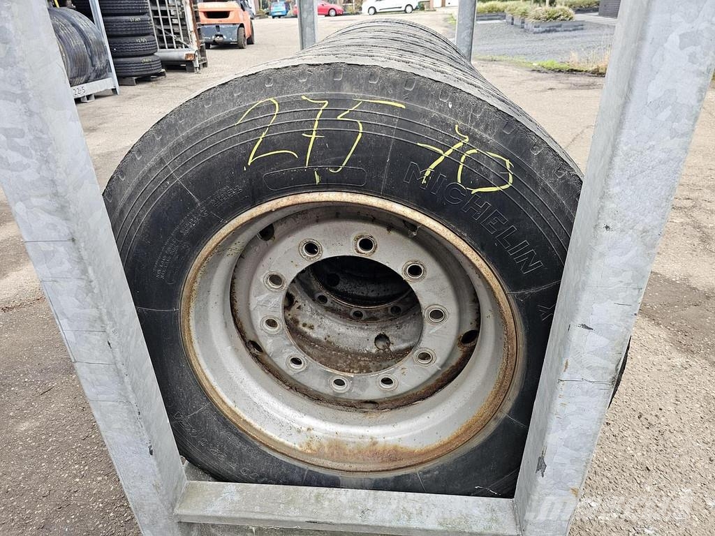 Michelin 275/70 R 22.5 ON RIM Llantas