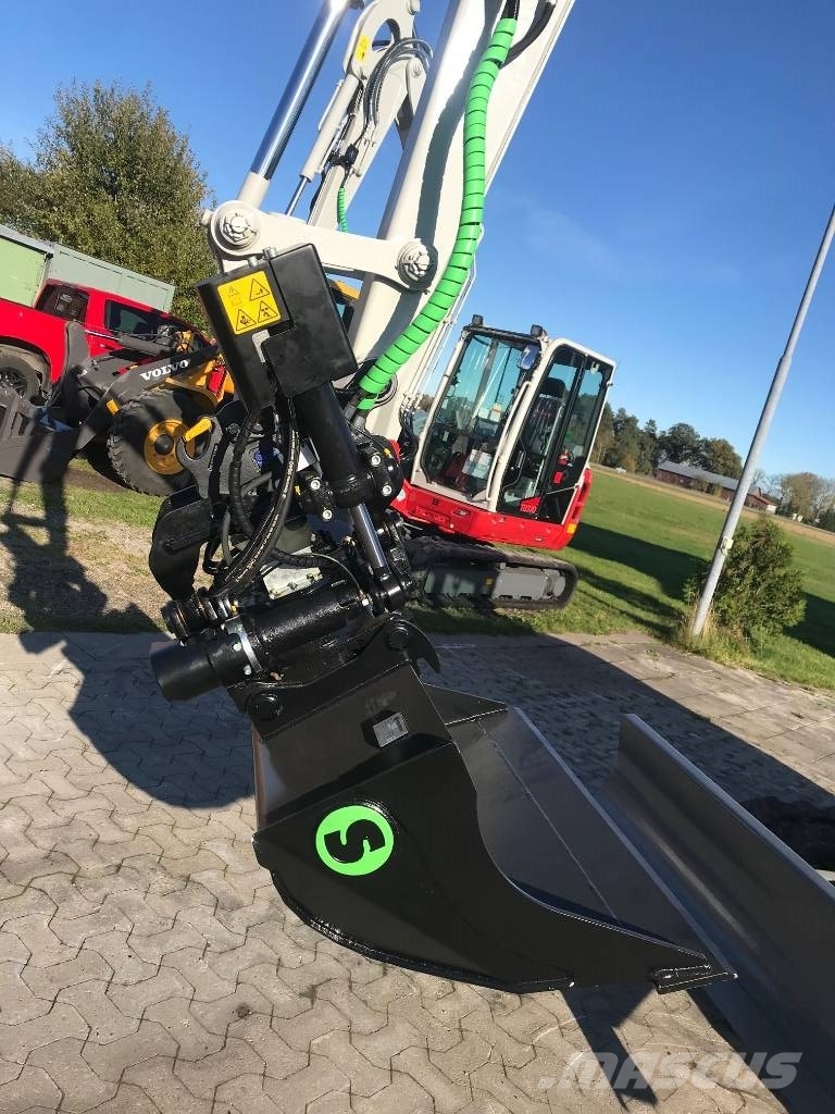 Takeuchi TB250-2 Mini bageri < 7t