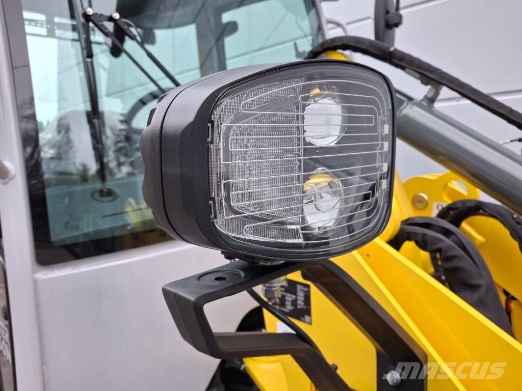 Wacker Neuson WL 750 **UUTUUS** Chargeuse sur pneus