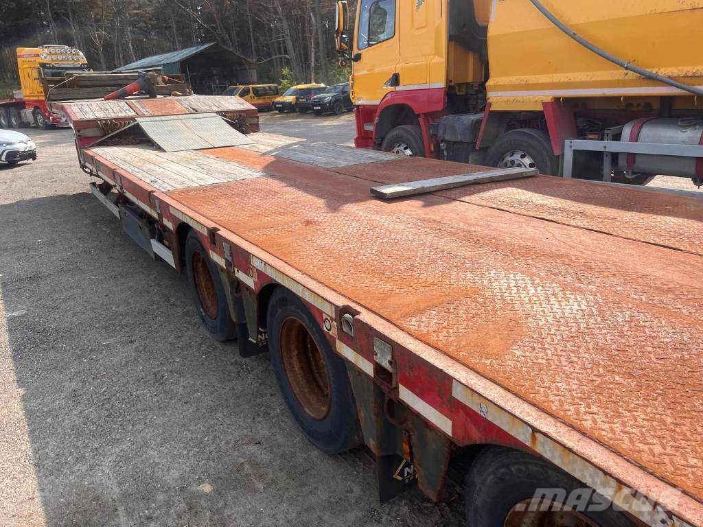 Nooteboom OSDS-41-03 Tri Axle Low Loader Nizki nakladalci
