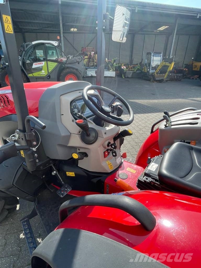 McCormick X2.055 smalspoor tractor Traktorok