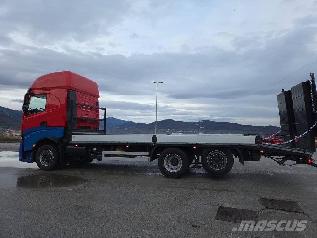 Iveco S-Way AS 260S48 Beavertail Caminhões de mesa / guincho