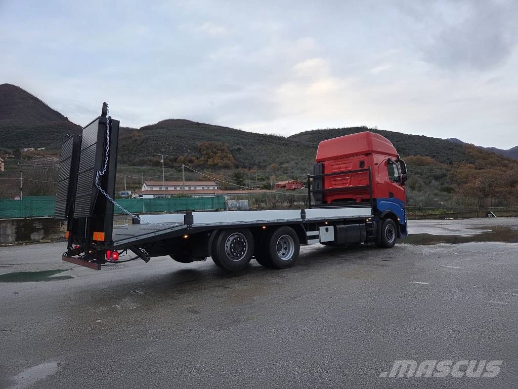 Iveco S-Way AS 260S48 Beavertail Caminhões de mesa / guincho