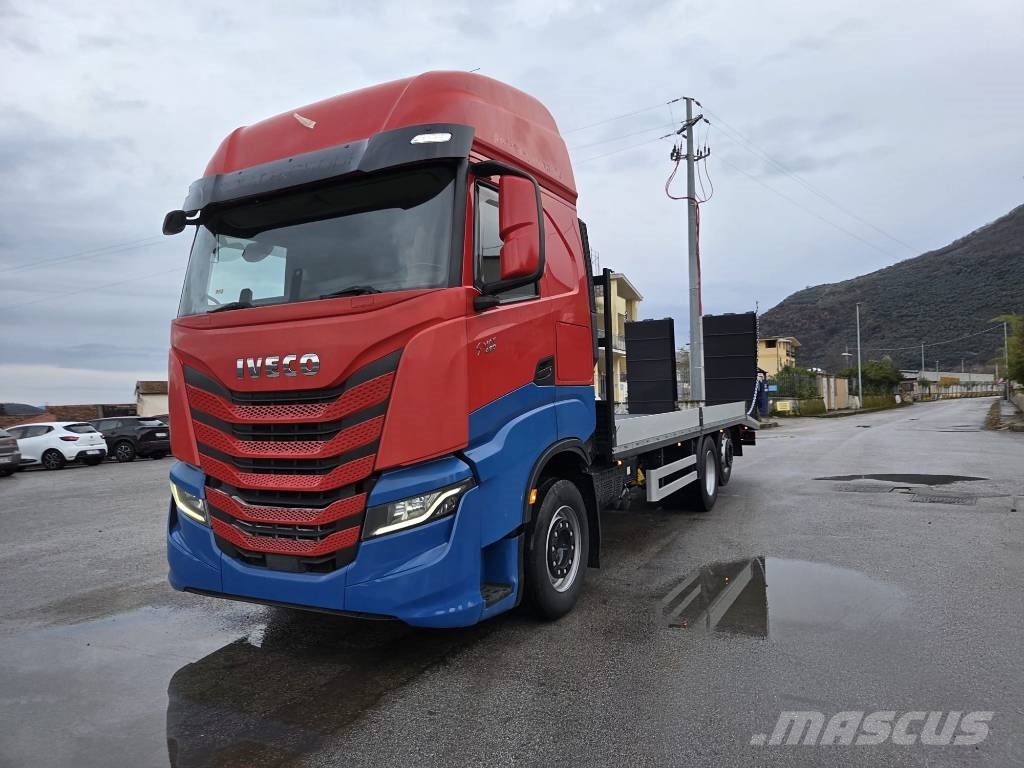 Iveco S-Way AS 260S48 Beavertail Caminhões de mesa / guincho