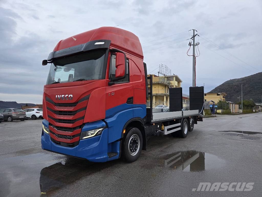 Iveco S-Way AS 260S48 Beavertail Caminhões de mesa / guincho