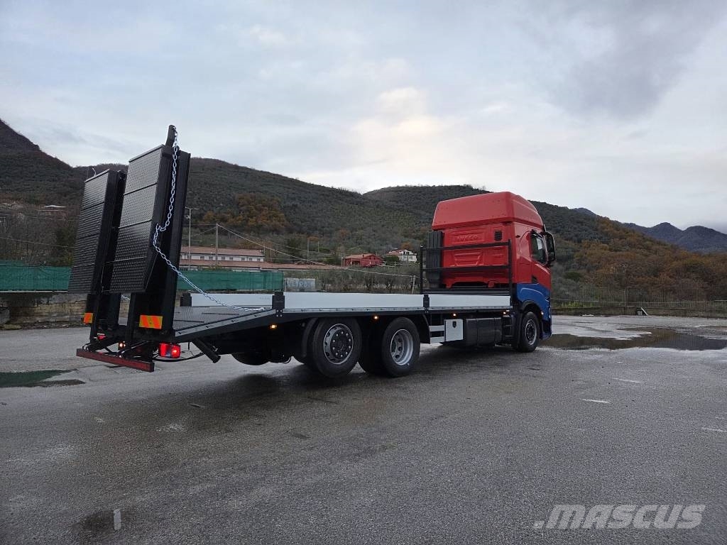 Iveco S-Way AS 260S48 Beavertail Caminhões de mesa / guincho