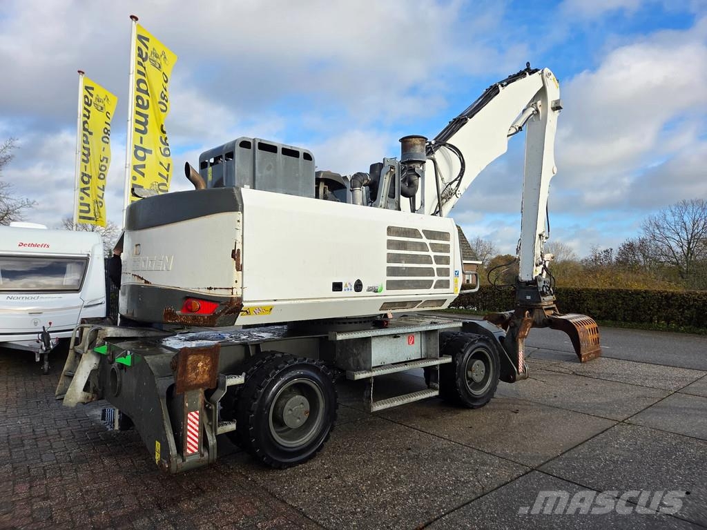 Sennebogen 821 overslagkraan met roterende sorteergrijper Waste / industry handlers