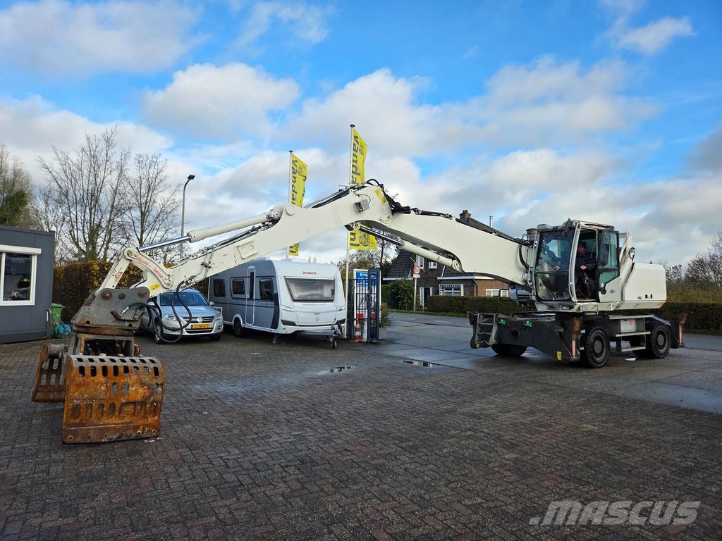 Sennebogen 821 overslagkraan met roterende sorteergrijper Waste / industry handlers