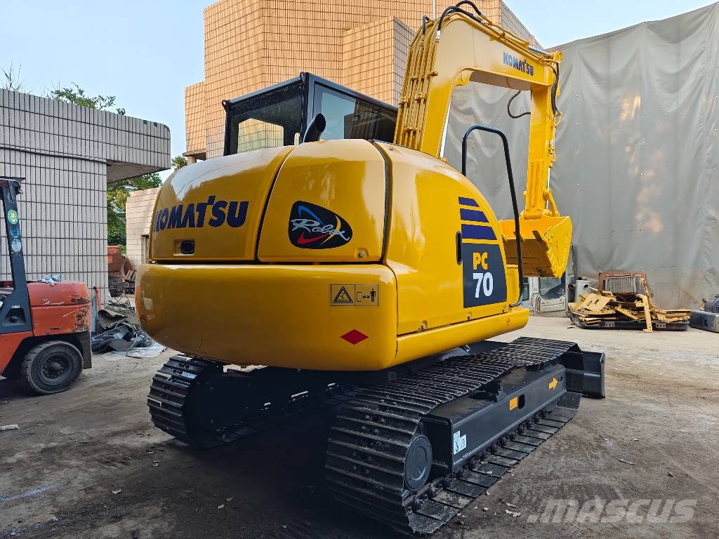 Komatsu PC70 小型挖土機/掘鑿機<7t(小型挖掘機)
